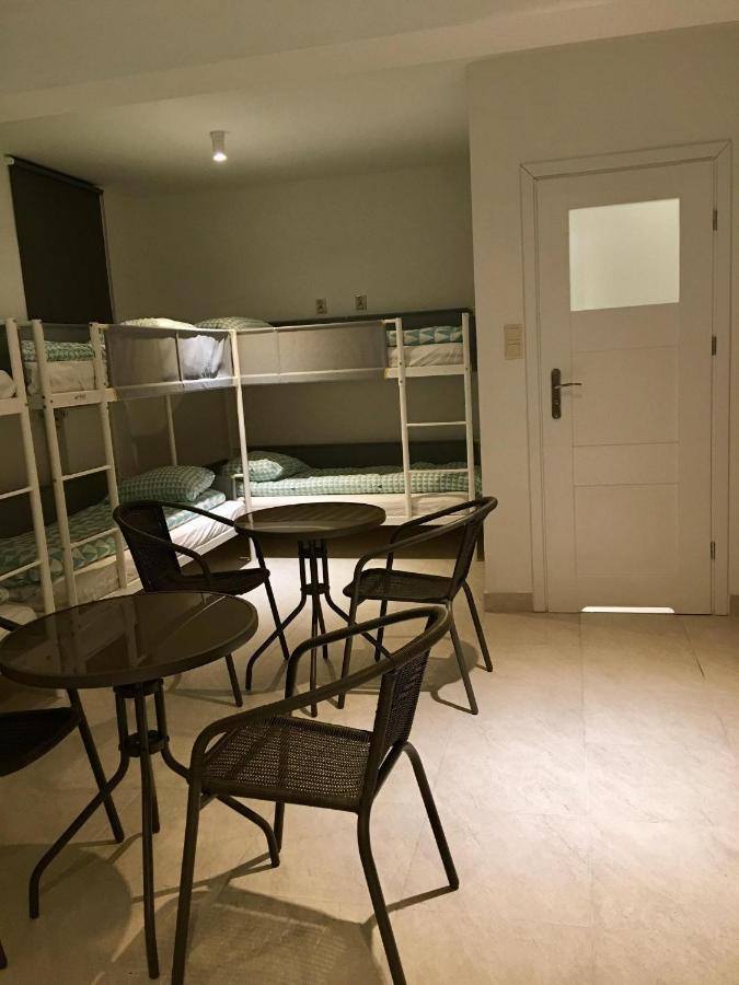 Orion Hostel Krakow Exterior photo